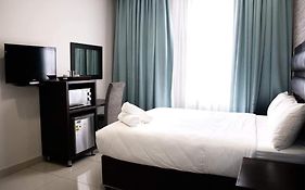 Bayside Hotel 97 Russell Street